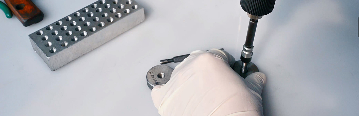 鋼絲螺套安裝過(guò)程中如何避免螺紋損傷？